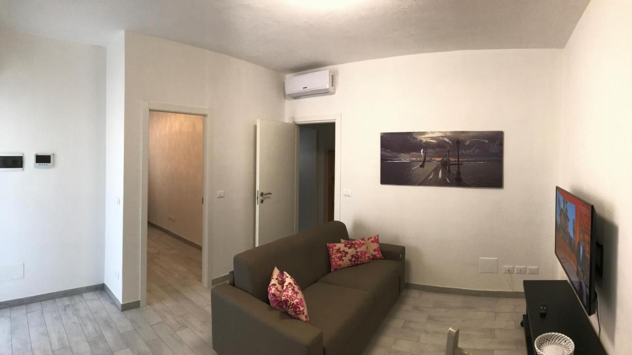 Apartment Da Vinci's House Borghetto Santo Spirito